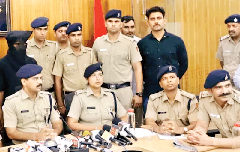 आतंकी हमले की बड़ी साजिश नाकाम, आतंकी हैप्पी पासिया गिरोह के दो आरोपी गिरफ्तार, हथियार बरामद