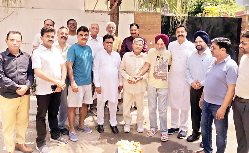 वार्ड-34 में मजबूत होगी सीवर व्यवस्था, पार्षद गुरप्रीत गाबी ने शुरू करवाया मरम्मत का काम, जल्द मिलेगी राहत