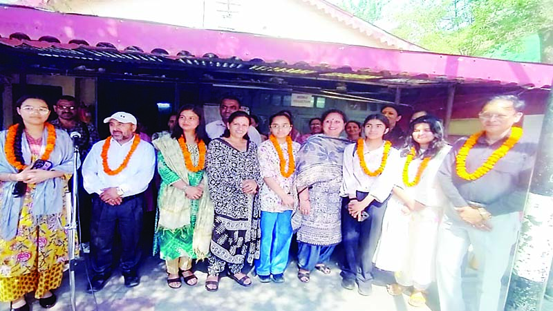 जमा दो के परीक्षा परिणाम में चमके सिरमौर के होनहार छात्र