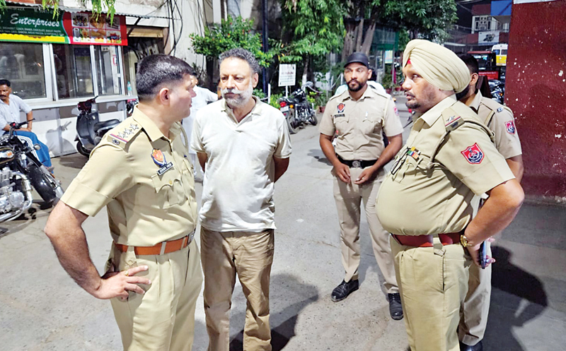 रानी माजरा में गली निर्माण पर दो पक्षों में झड़प, झगड़े में एक दर्जन लोग घायल