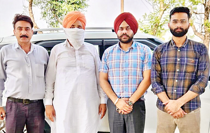 फिरोजपुर में रिश्वत लेते पकड़ा कानूनगो, जमीन के लिए मांगे थे 50 हजार रुपए, विजिलेंस ब्यूरो ने धरा
