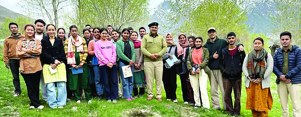 वन मित्रों की फील्ड ट्रेनिंग शुरू