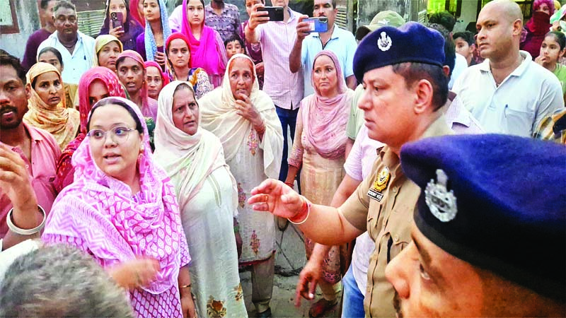 लडक़ी और आरोपी मिले, लोगों ने टाला धरना-प्रदर्शन