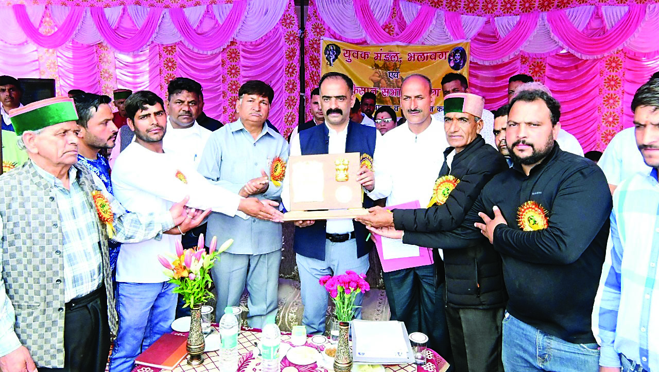कुसुम्पटी क्षेत्र की सडक़ें जल्द होंगी चकाचक