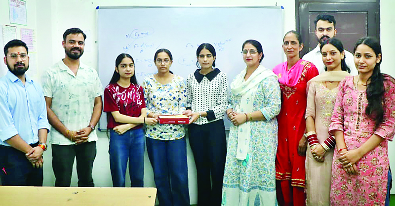 नीट-एम्स में छाए ध्रुवा अकादमी के छात्र