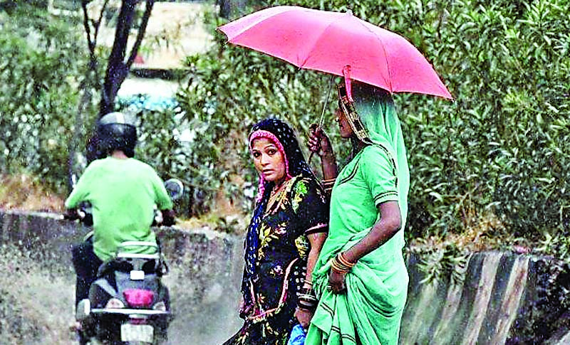 Monsoon : बिहार-झारखंड पहुंचा मानसून, यूपी समेत चार राज्यों में बिजली गिरने से 19 की मौत