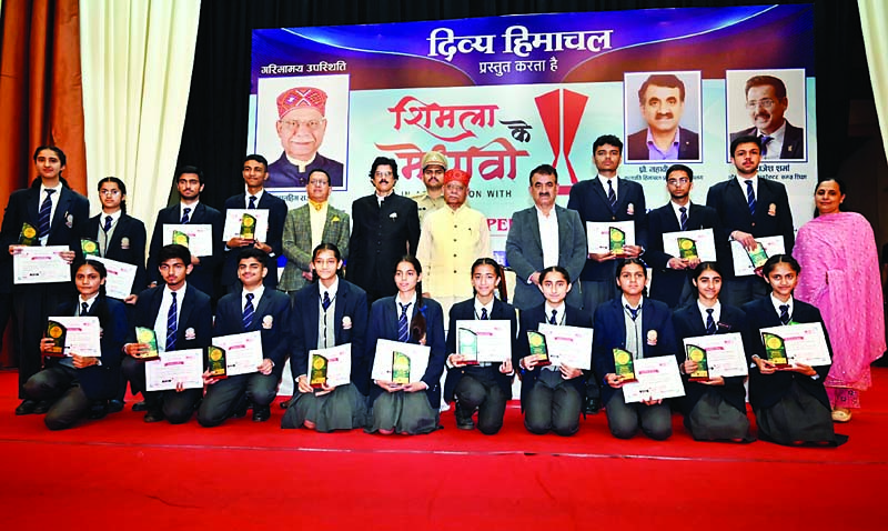 शिमला के मेधावी : शिक्षा से संस्कारित भारत बनाना लक्ष्य, करियर पर हो फोकस