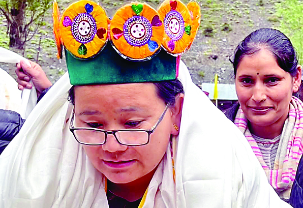 विधायक अनुराधा राणा ने की किडनी मरीज की मदद