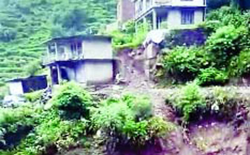 संपन्न थे परिवार, अब आपकी मदद की दरकार, आप भी अपनी नेक कमाई से भेजें मदद