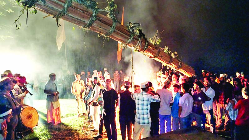 होम उत्सव में हजारों श्रद्धालुओं का सैलाब,रात भर देव नाटी