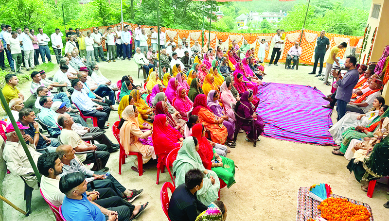 महिला मंडल भवन का उद्घाटन