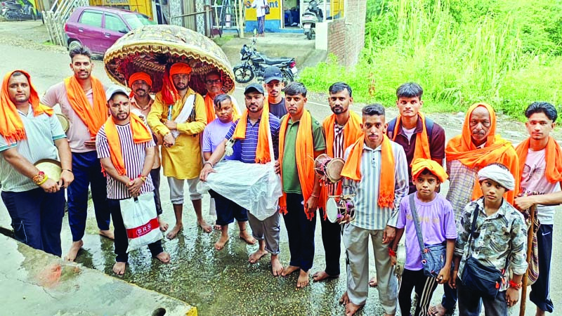 रक्षाबंधन के दिन से गुग्गा मंडलियों ने गुग्गा जाहरवीर का गुणणान किया शुरू