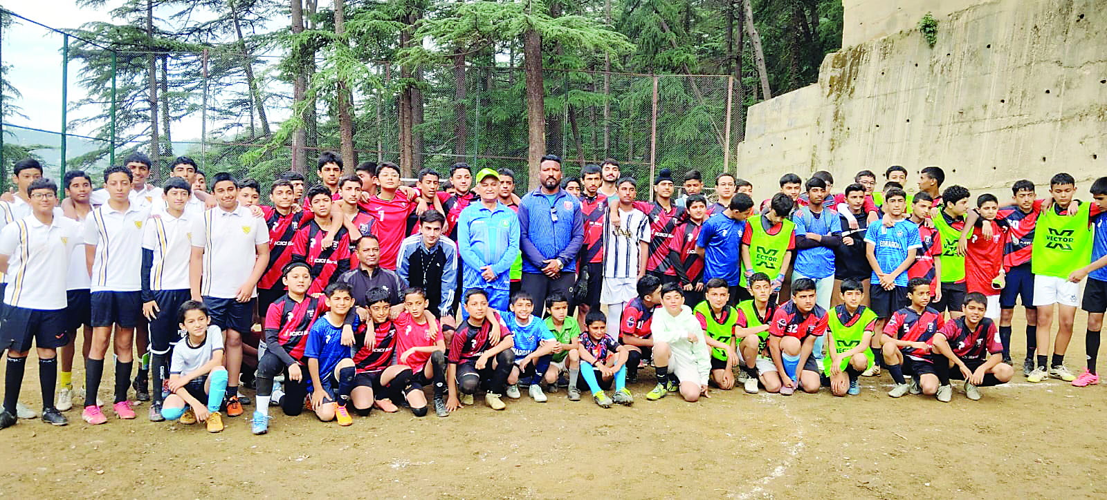 एडवड्र्स रेड टीम बनी फुटबाल की बादशाह
