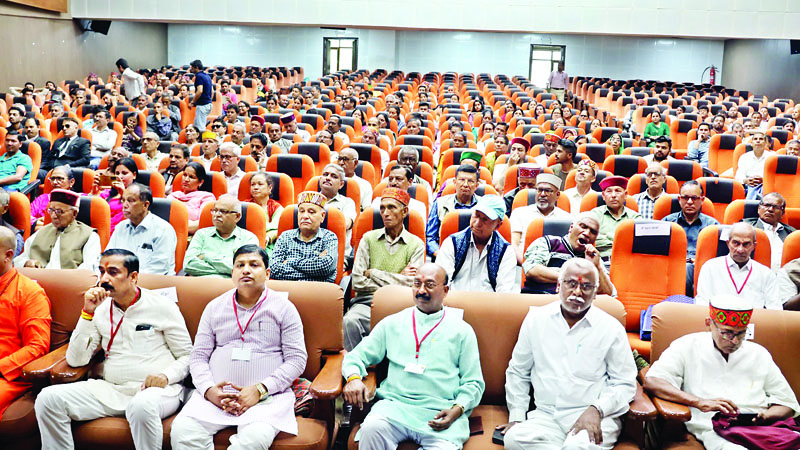 गलत खान-पान से बिगड़ रही सेहत