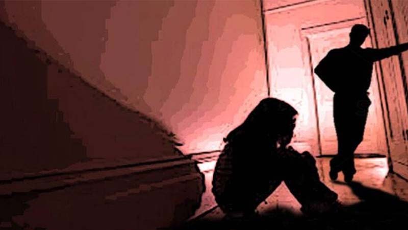 सगे भाई ने नाबालिग बहन से किया दुष्कर्म