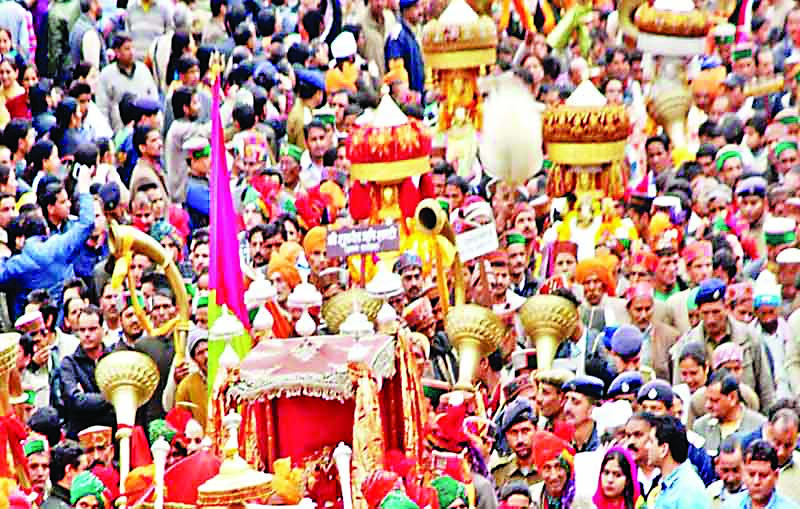 मिंजर मेला में छिपा है सनातन का सार