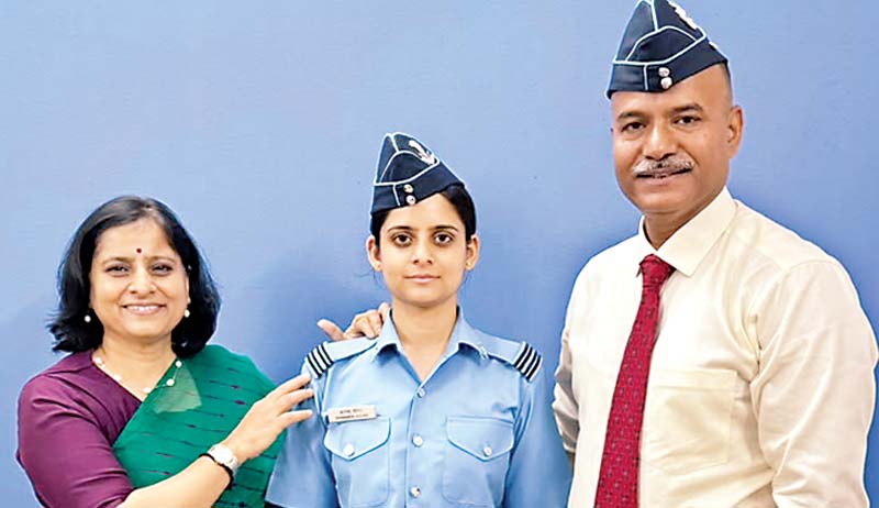 भारतीय वायुसेना में फ्लाइट लेफ्टिनेंट बनीं हमीरपुर की शरण्या