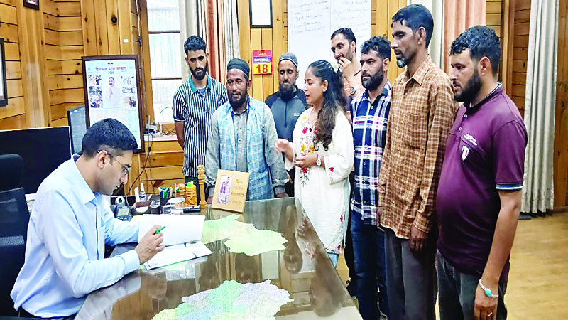 मानसून से पहले खलोग पर मंडराया खतरा