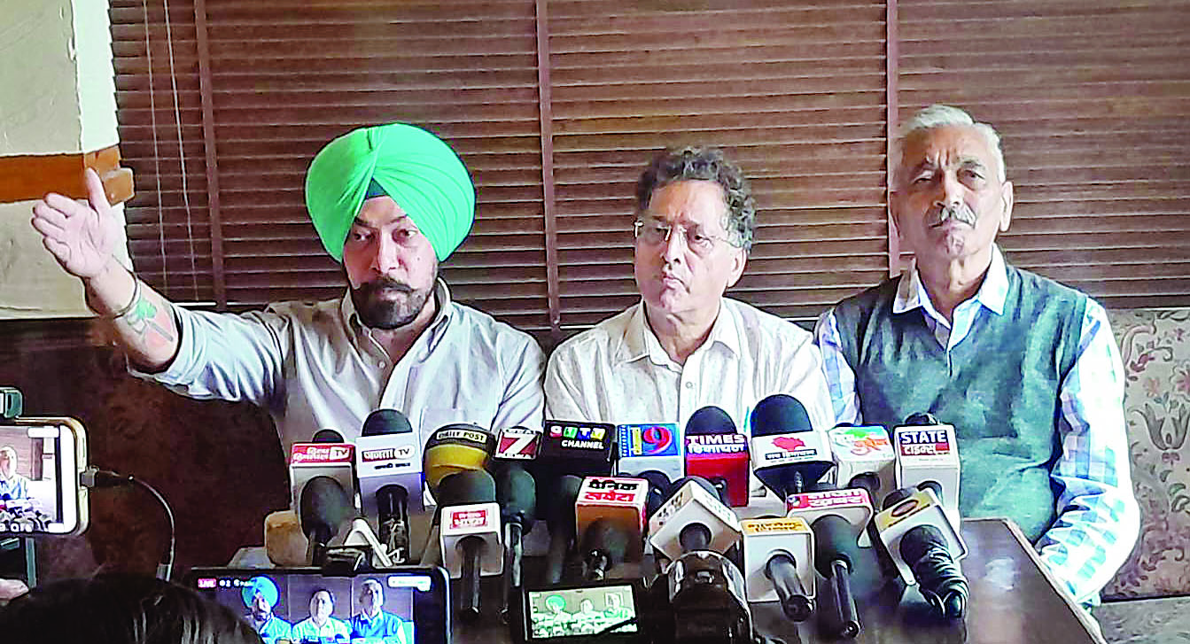 एक तहबाजारी को हटाने में निकल गए एमसी के पसीने