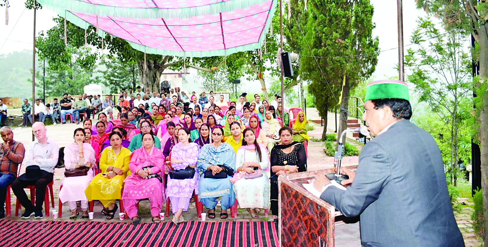 जिला अस्पतालों लगाई जा रही एमआरआई मशीनें