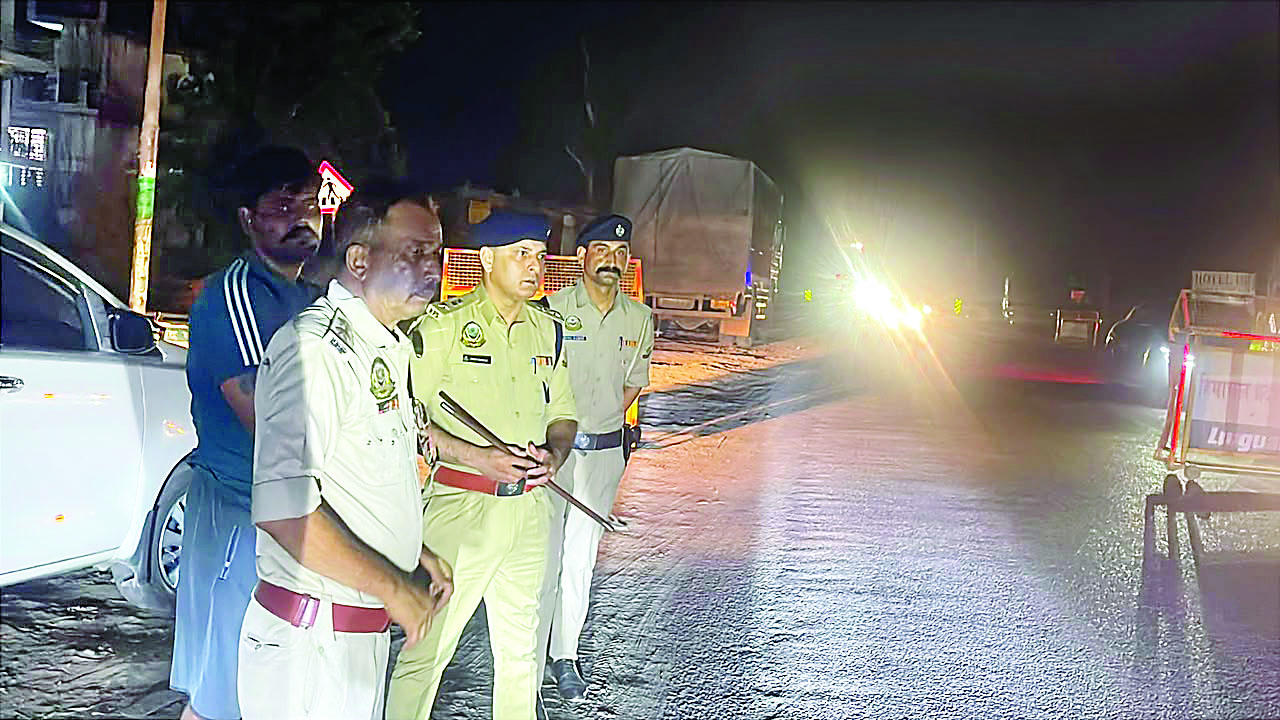 ‘ऑपरेशन सेफ स्ट्रीट’…रातभर सडक़ों पर पुलिस का पहरा