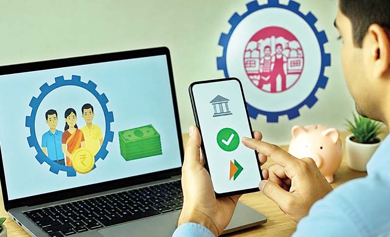 उमंग ऐप में अब भी दिक्कत, पीएफ निकालने-बैलेंस चेक के लिए झेलनी पड़ रही परेशानी
