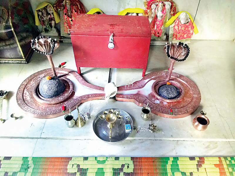 अग्नेश्वर मंदिर: माउंट आबू का एक ऐसा मंदिर जहां एक ही गर्भगृह में आमने-सामने स्थापित हैं दो शिवलिंग