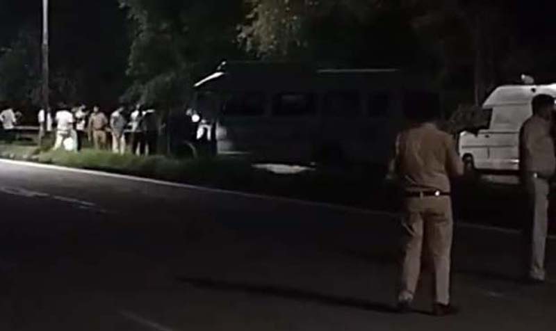 सेक्टर-43 बस स्टैंड के पीछे संदिग्ध आईईडी मिलने से हडकंप
