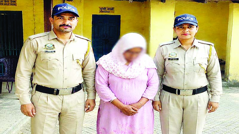 आरोपी अरेस्ट, सोने का कड़ा भी मिला