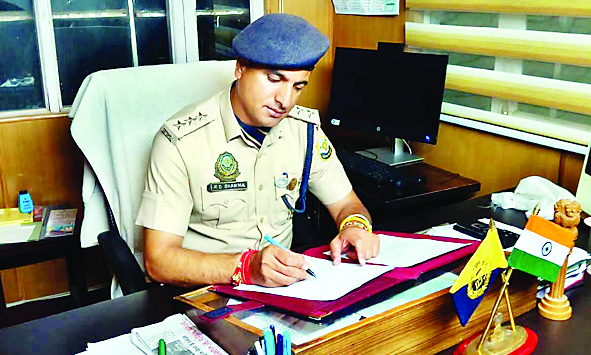 केडी शर्मा केलांग में बतौर डीएसपी देंगे अपनी सेवाएं