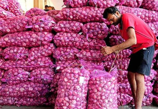 प्याज की कीमतों में लगी आग, चंडीगढ़ में 60 रुपए किलो तक पहुंचा भाव