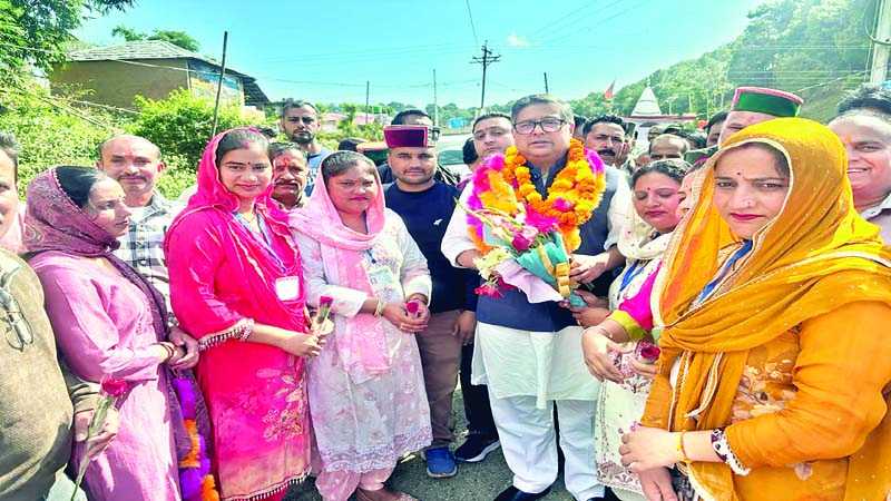 अप्पर डाढ़ को मिला नया पंचायत भवन