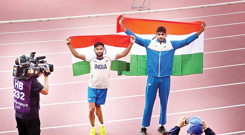 भारतीय एथलीट प्रवीण कुमार की स्वर्णिम छलांग, ऊंचीकूद में 2.05 मीटर पार कर बनाया रिकॉर्ड, बंटी ने जीता रजत