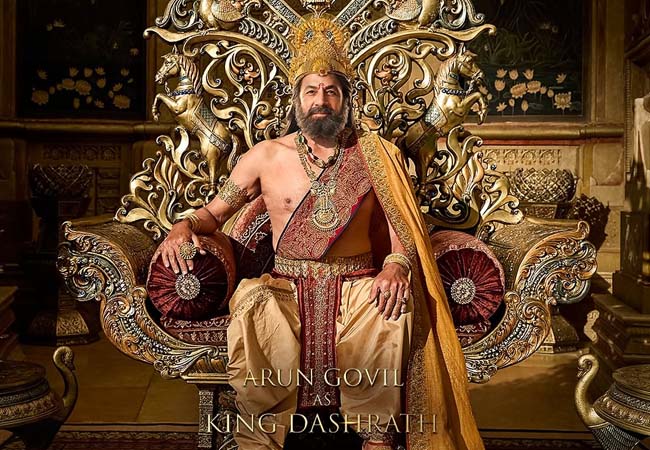 ‘रामायणम्’ के मेकर्स ने जारी किया अरुण गोविल का नया पोस्टर, आइकॉनिक राम से अब बने राजा दशरथ